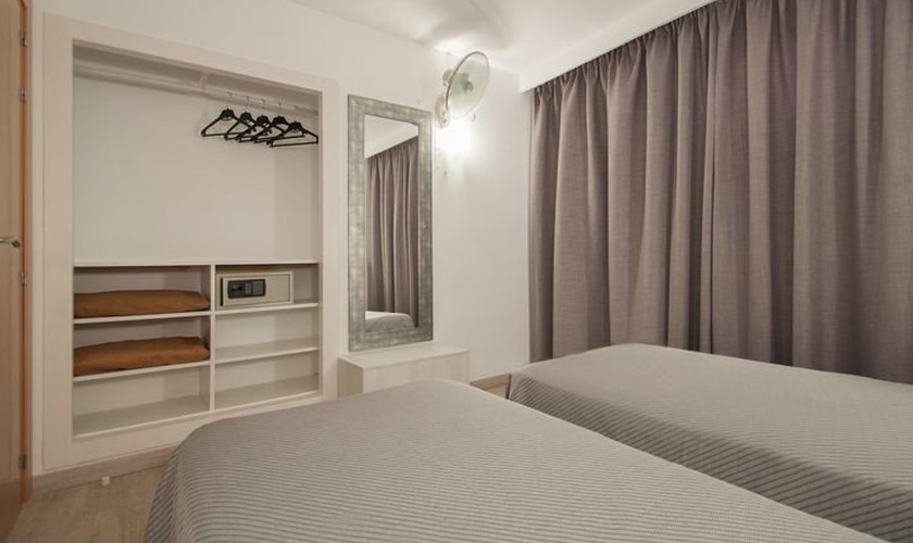 1 bedroom apartment with terrace Sol y Vera Magaluf Apartments Majorca